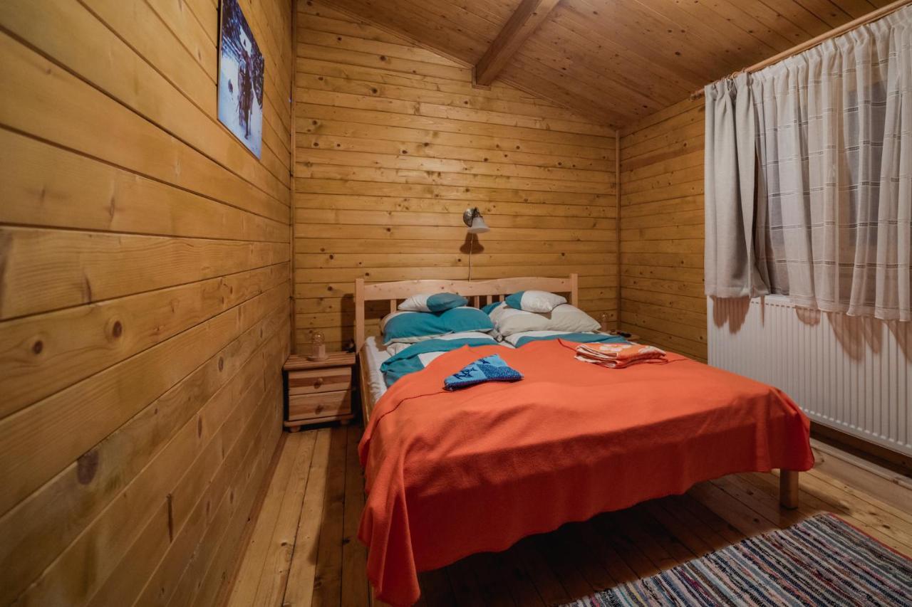 Biotour Camping & Restaurant Ghimeş-Făget Zewnętrze zdjęcie