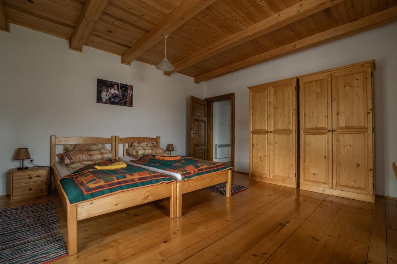Biotour Camping & Restaurant Ghimeş-Făget Zewnętrze zdjęcie