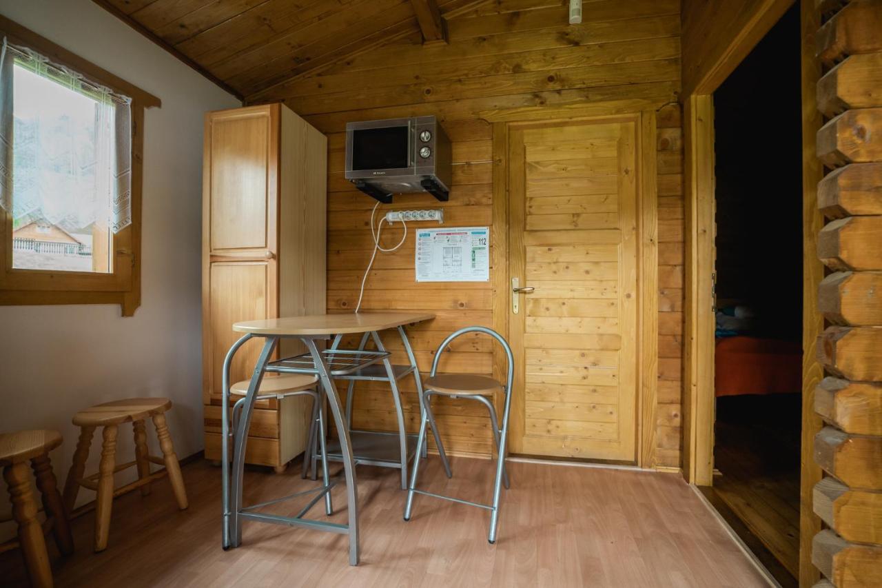 Biotour Camping & Restaurant Ghimeş-Făget Zewnętrze zdjęcie