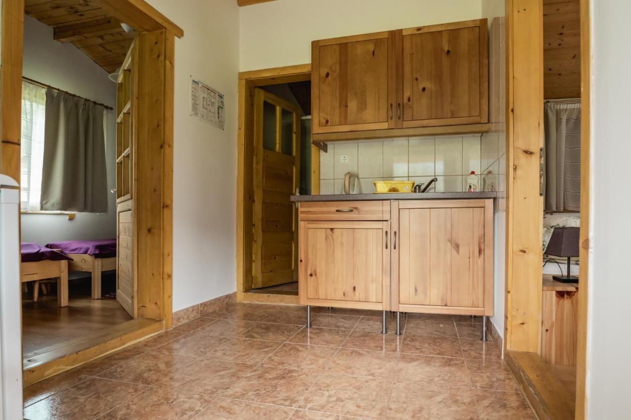 Biotour Camping & Restaurant Ghimeş-Făget Zewnętrze zdjęcie
