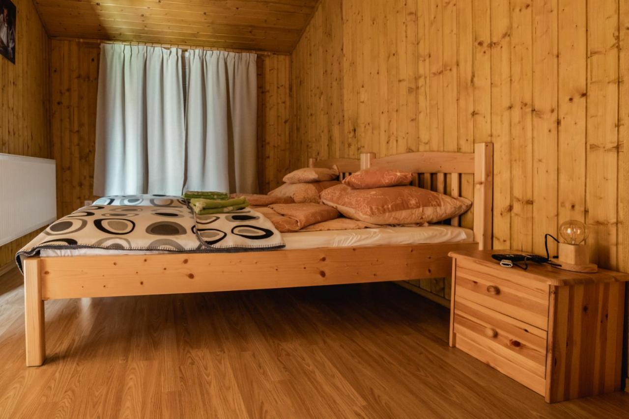 Biotour Camping & Restaurant Ghimeş-Făget Zewnętrze zdjęcie