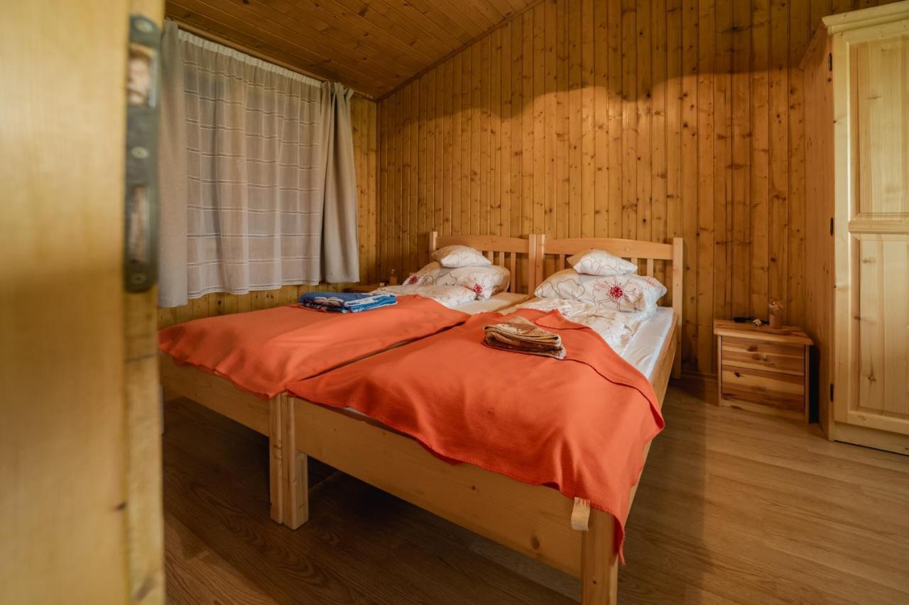 Biotour Camping & Restaurant Ghimeş-Făget Zewnętrze zdjęcie