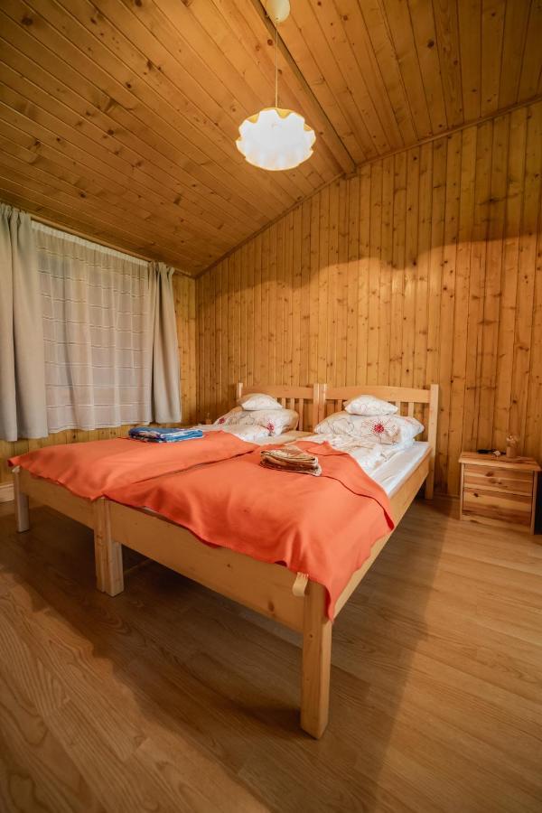Biotour Camping & Restaurant Ghimeş-Făget Zewnętrze zdjęcie